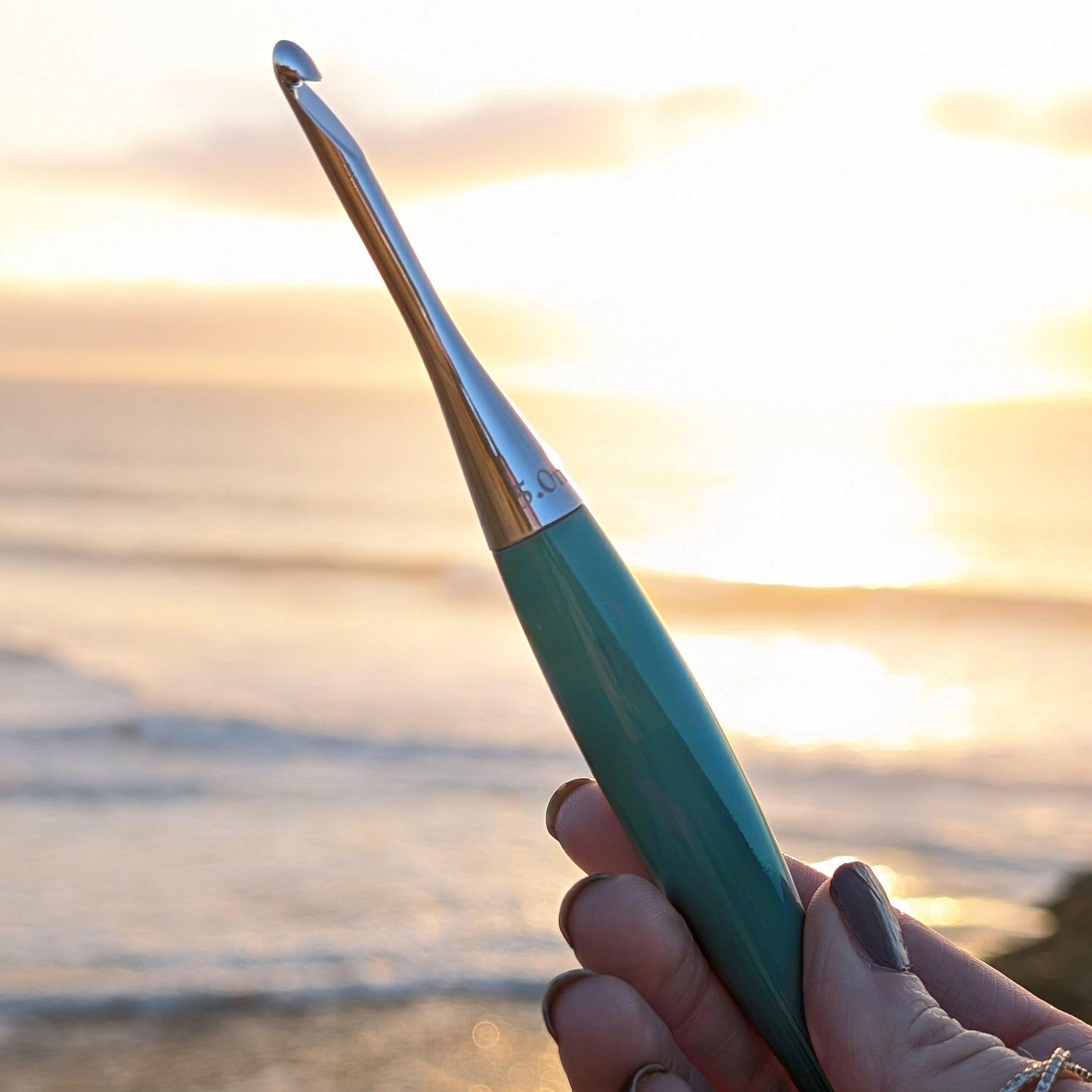 Odyssey® II Crochet Hook in Riviera Odyssey II FurlsCrochet 